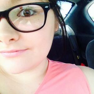 Meet your Posher, Lindsey